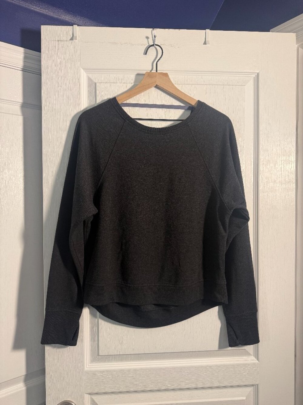 GUC - Victoria Sport Crewneck Sweatshirt - Charcoal Gray - Small